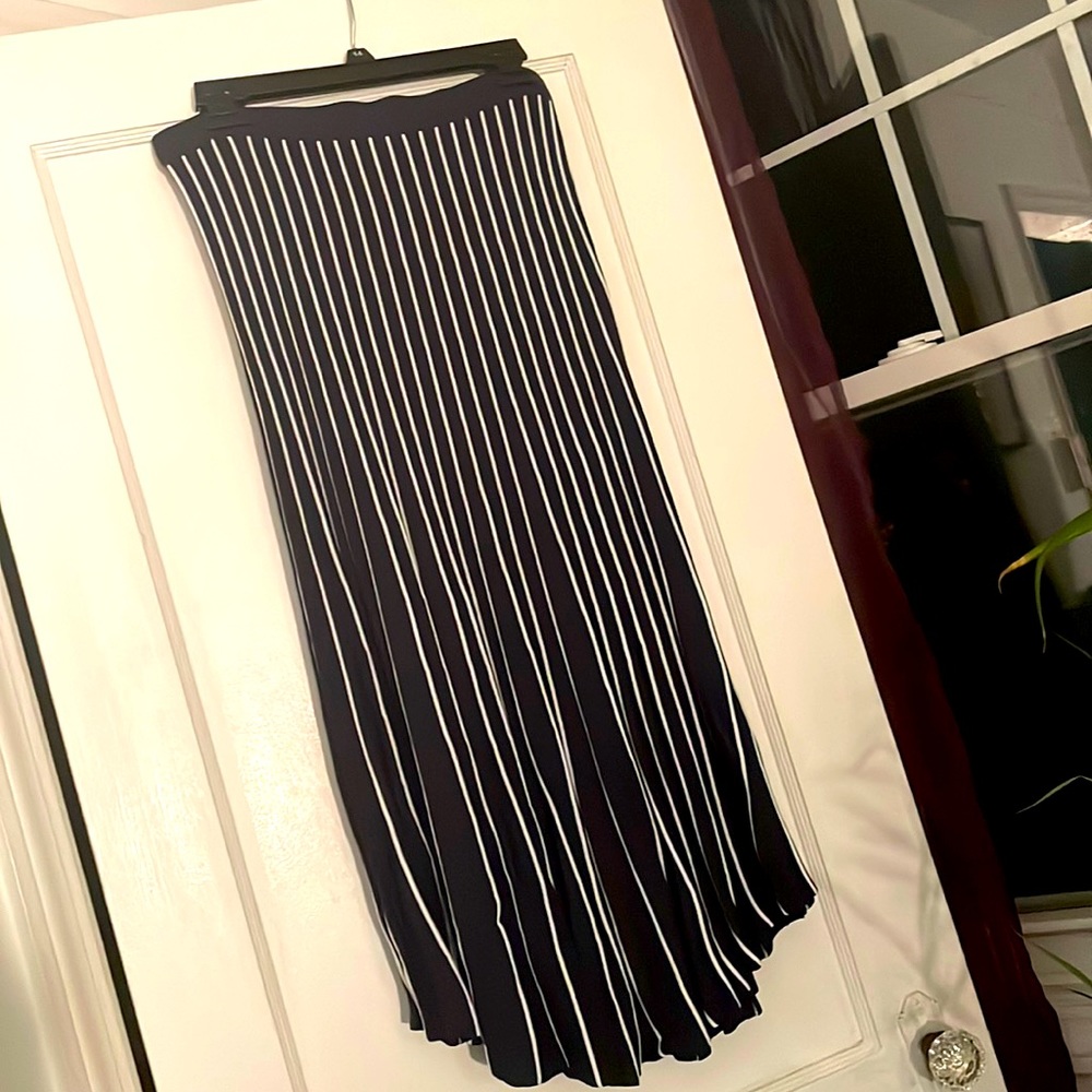 Navy maxi skirt with white pinstripes, size Medium, Katie Sturing x StitchFix